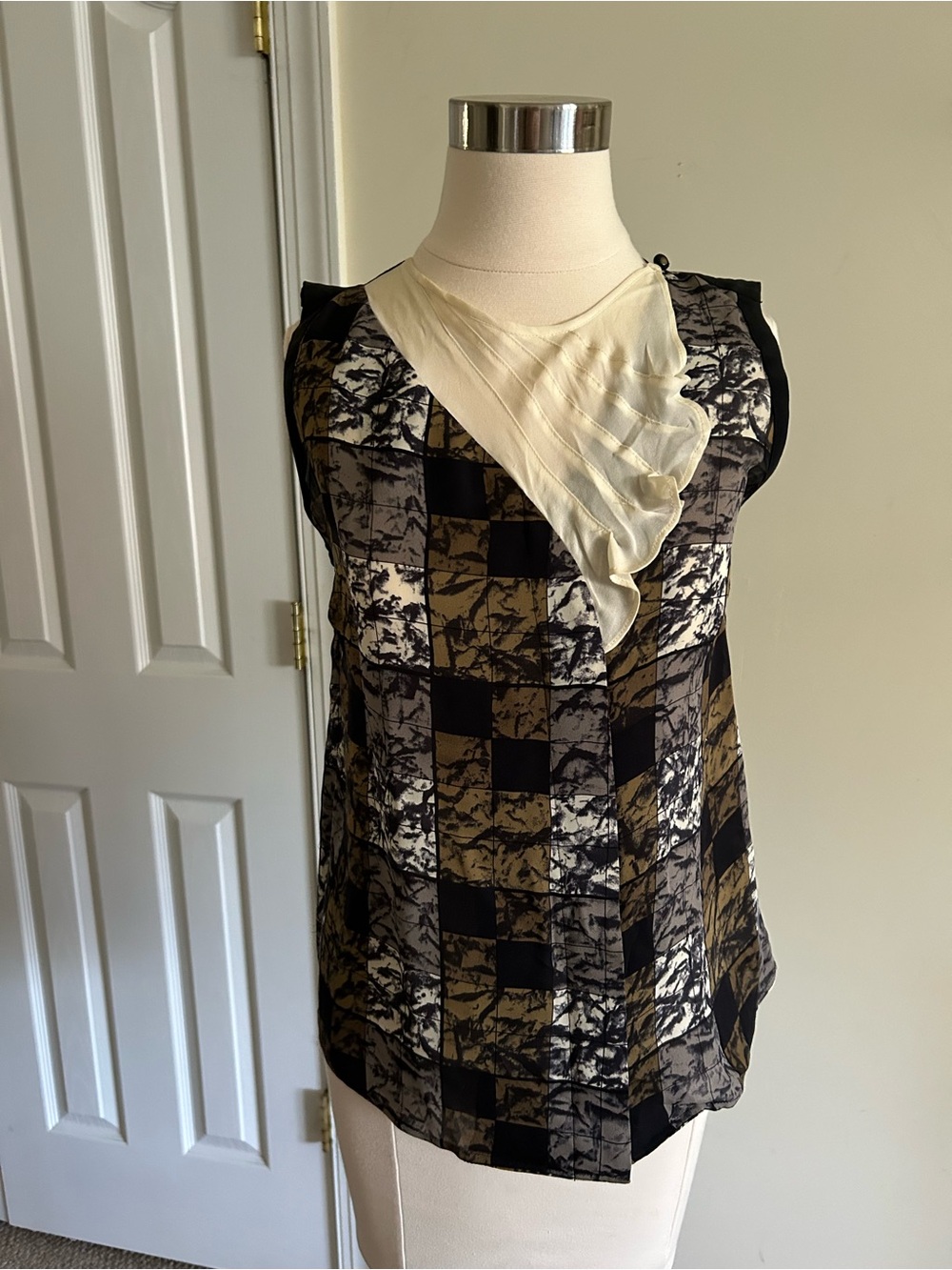 Mayle Silk Sleeveless blouse size 4